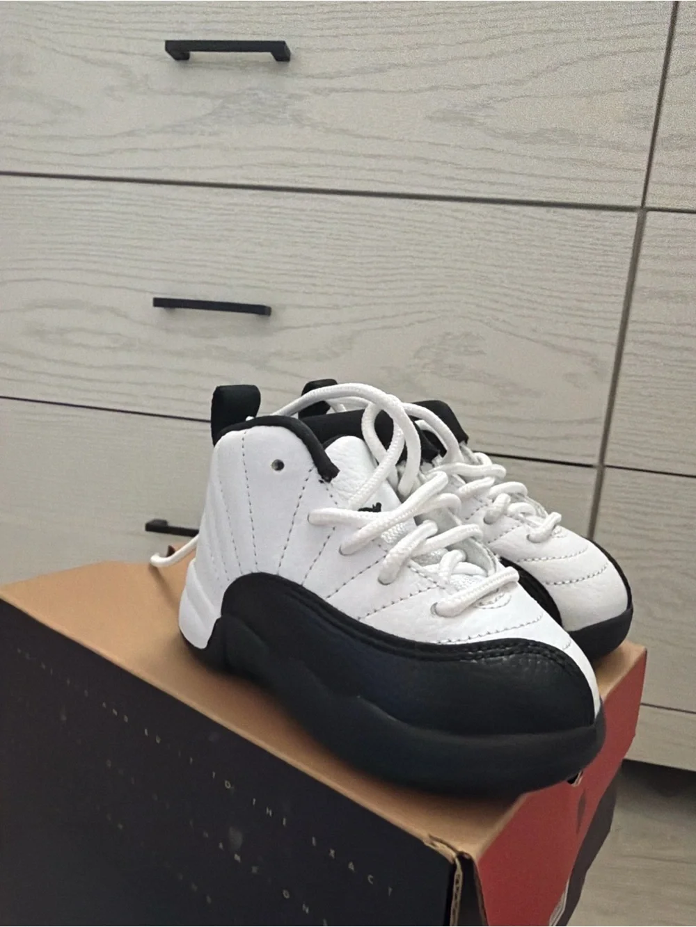 Jordan taxis size 5C